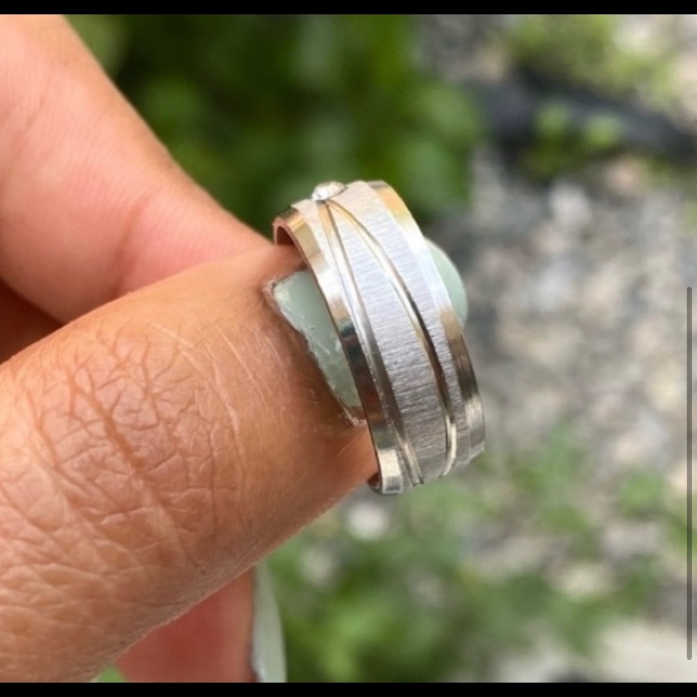 Silver ring - Picture 4 of 7